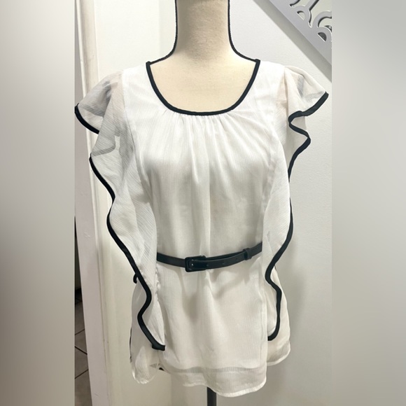 BCX OFF WHITE BLACK TRIM SHEER & LINED RUFFLE SLEEVE SIDE  BLOUSE/TOP SIZE M - Picture 8 of 10